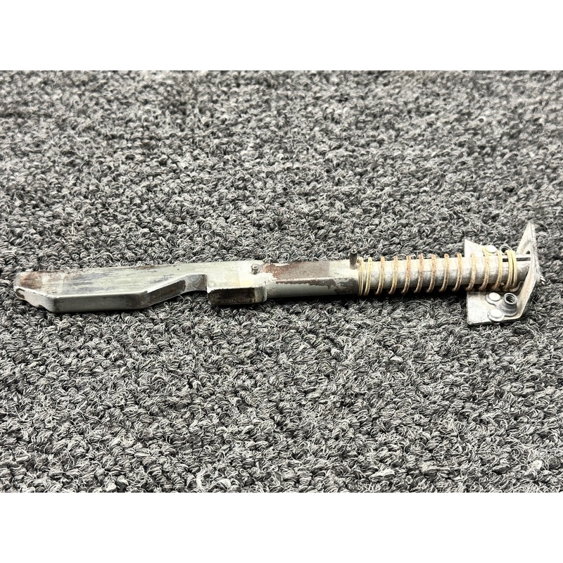 0511260-2 Cessna 150J Cabin Door Latch Bolt RH