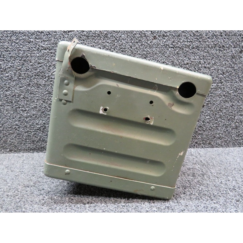 0513011, 0413307-21 Cessna 170A Battery Box Assembly with Lid