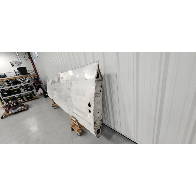 0523011-42 Cessna 172N Wing Structure Assy RH