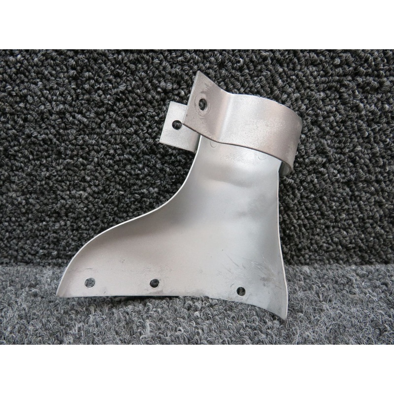 0541191-2 Cessna 172L Main Gear Cover Plate Assembly RH (Bead Blasted)