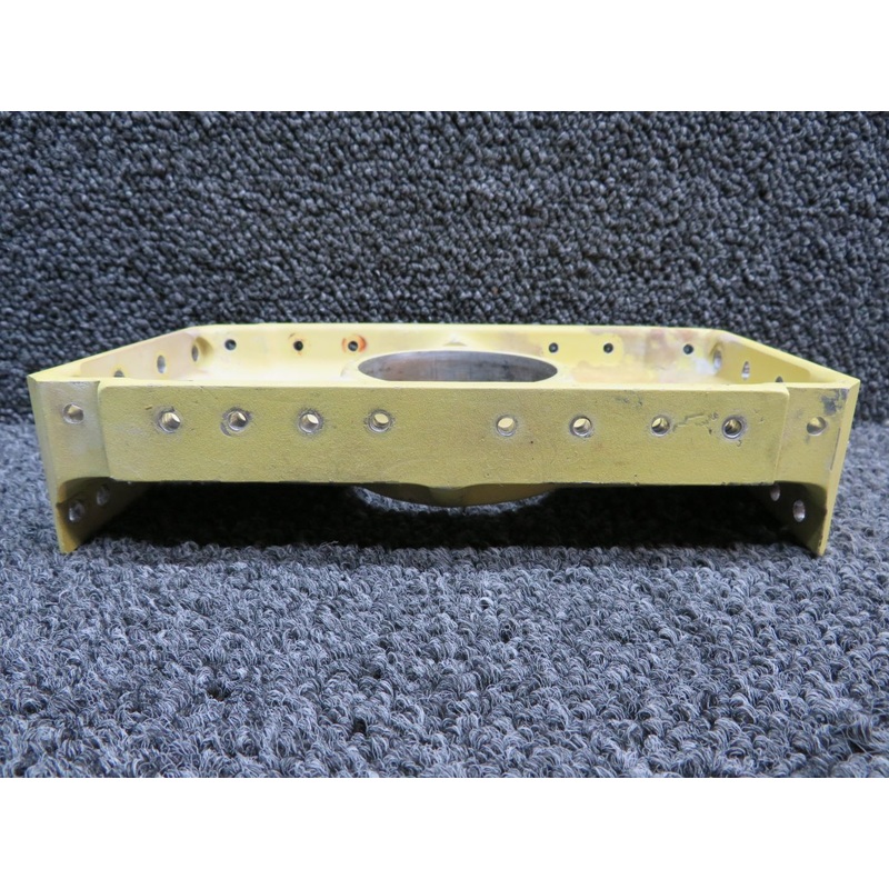 0541196-2 Cessna 172R Main Gear Support Outboard RH