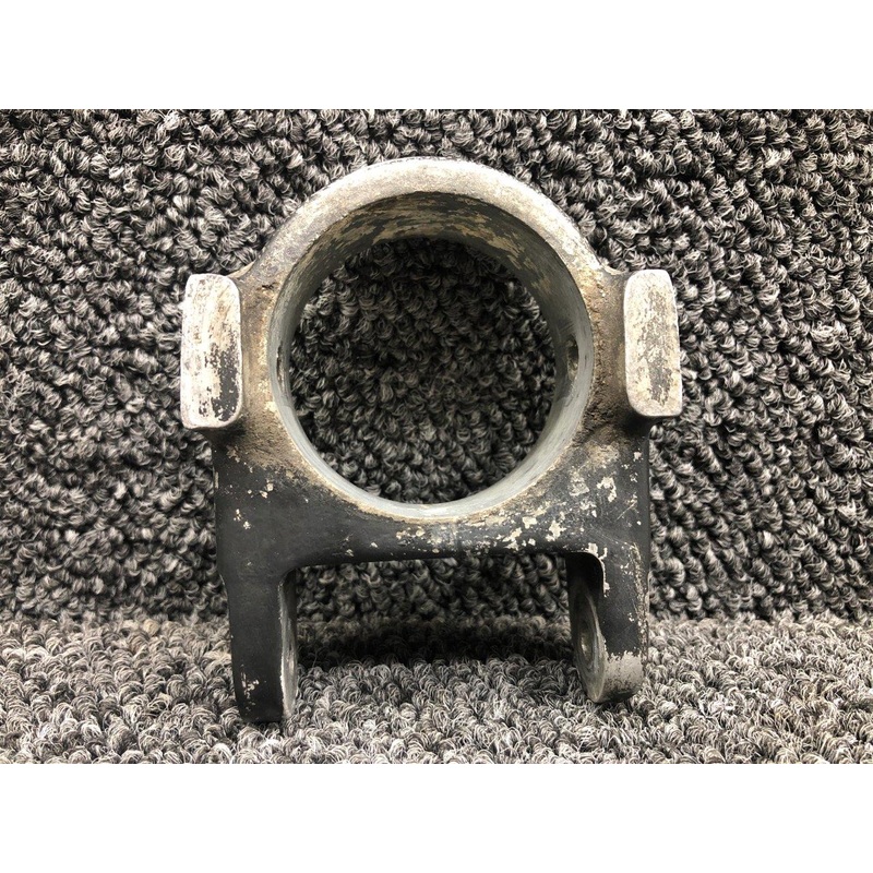 0594300-211 / SK182-34 Cessna 182B Nose Gear Fitting