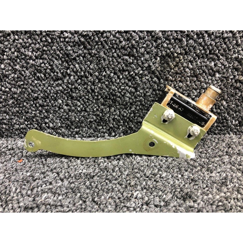 MS25008-1, 0843400-47 Cessna 310 Landing Gear Limit Switch with Downlock Bracket