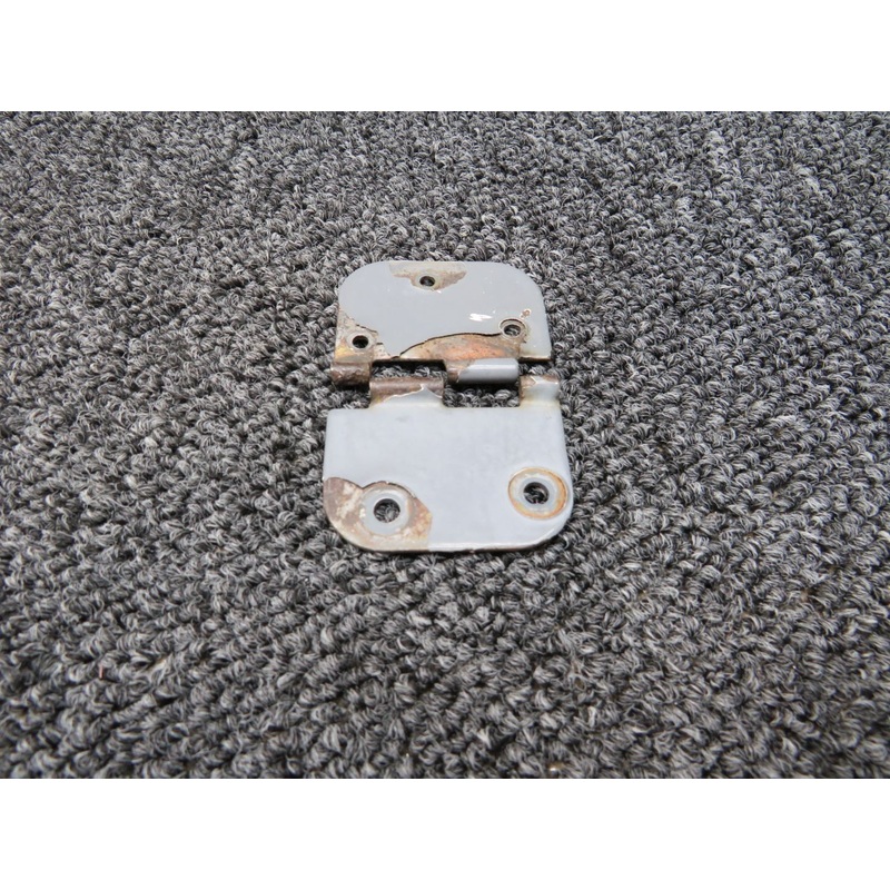 0511280-3 Cessna 172 Cabin Door Hinge Assembly Lower LH