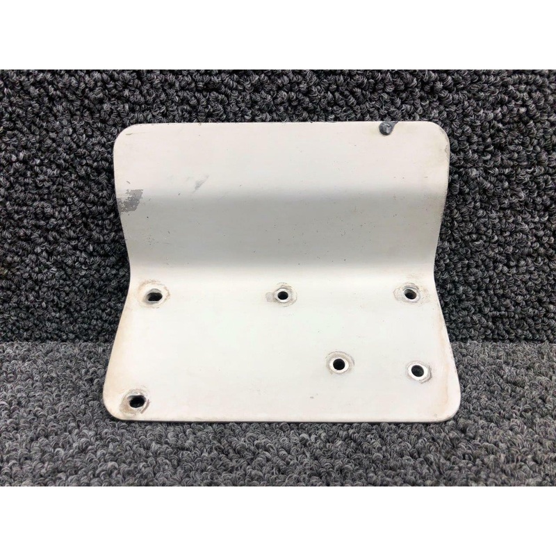 0701126-4 Cessna T207A Fuselage Step Assembly RH (Holes Slightly Worn)