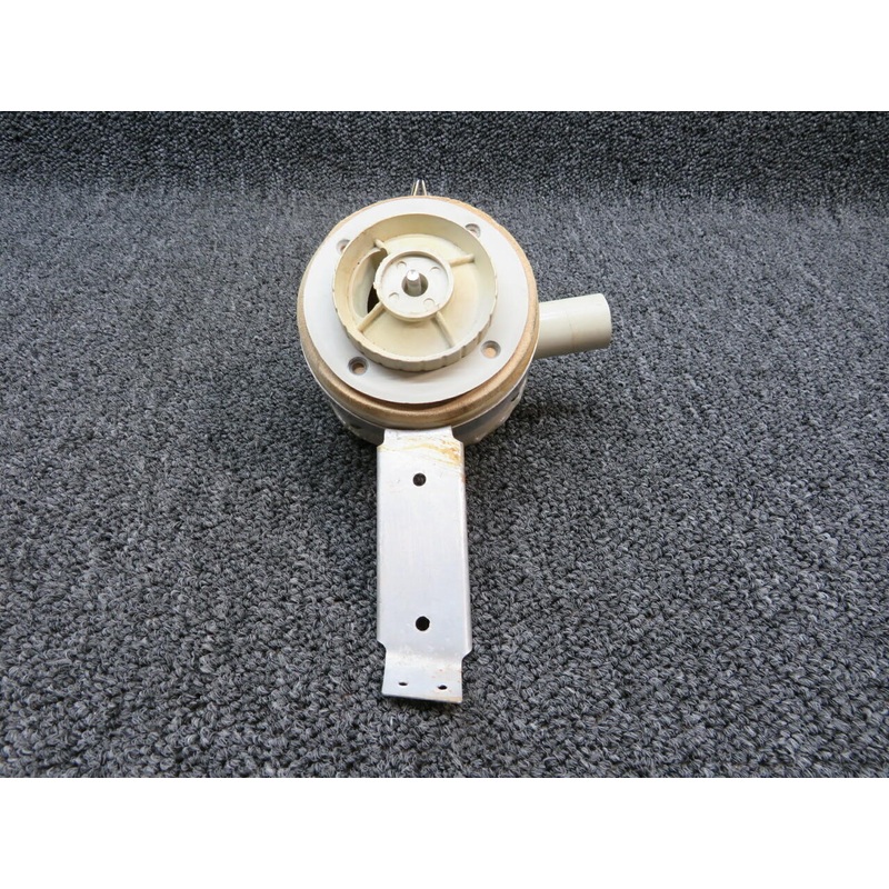 0710013-5 Cessna Silencer Assembly Rear Air Vent (Minus Knob)