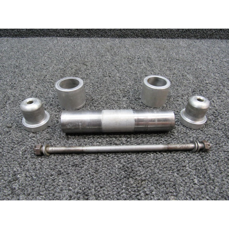 0543003 / 0543037-1 / 0742410-8 Cessna 172F Axle Assembly W/ Magnaflux & 8130