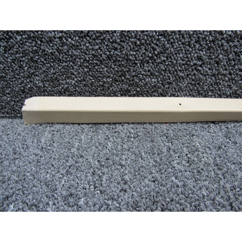 0515024-23 (FSO: 0515024-25) Cessna 172S Edge Trim Assembly LH