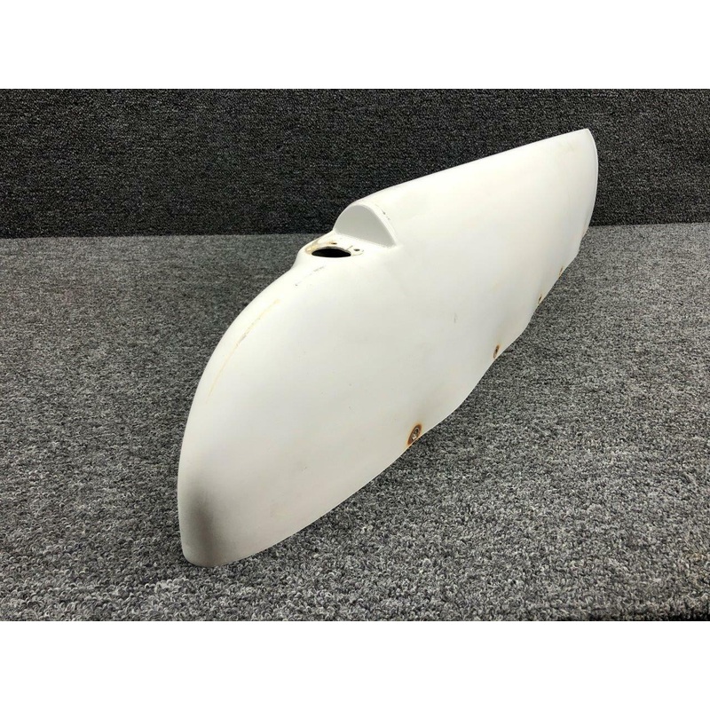 0523565-200 Cessna 172K Wing Tip Assembly RH