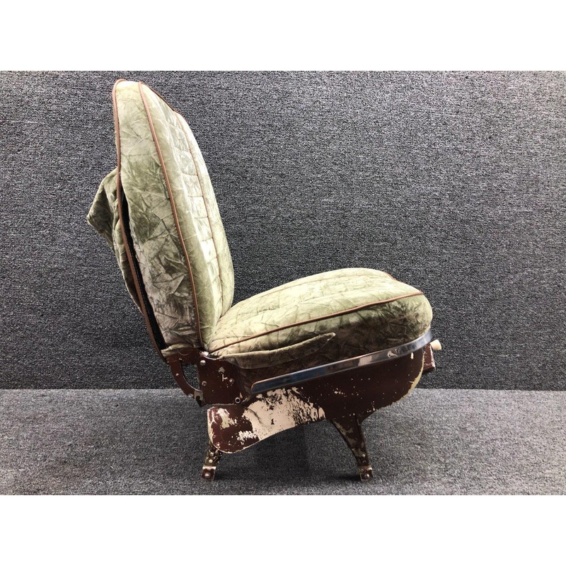 0700630-11 Cessna 172H Vertically Adjustable Seat Assembly LH (Rail Width: 11)