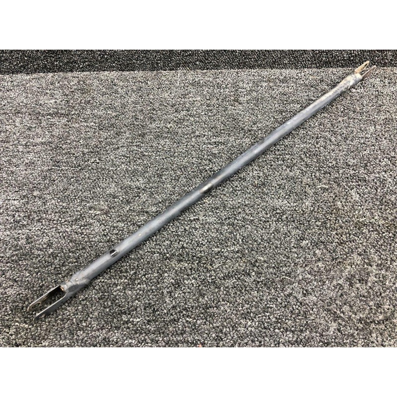0510111-17 Cessna T207A Elevator Control Rod Assembly Aft