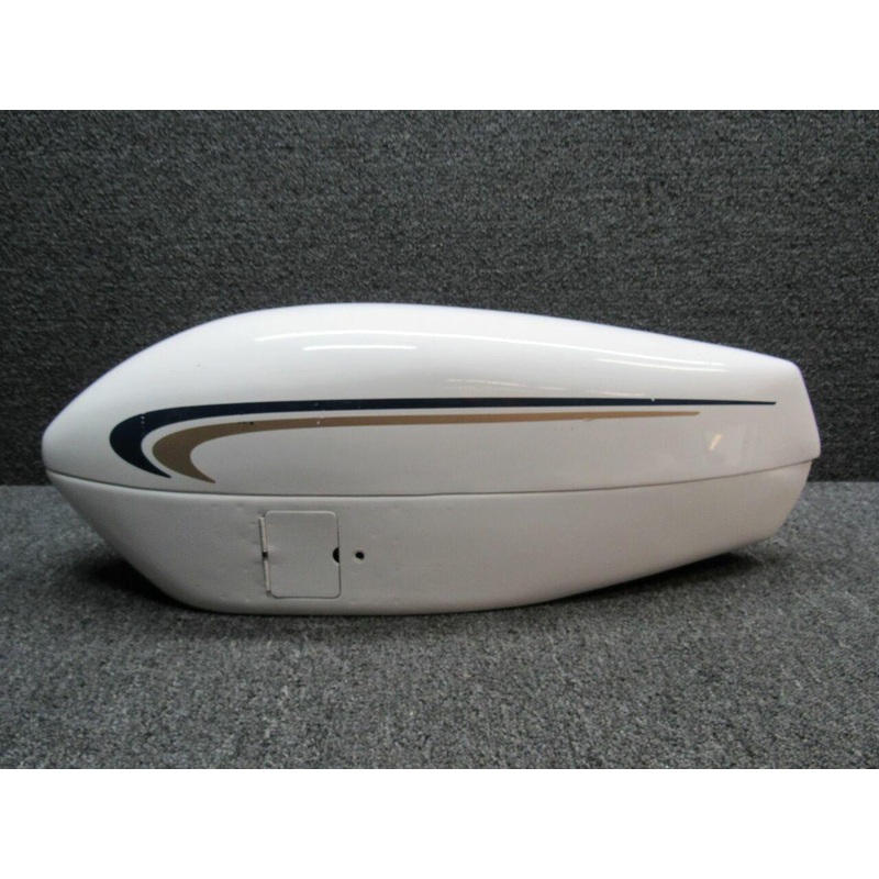 0541223-17 (USE: 0541223-39)  Cessna 172 Wheel Pant LH W/ Door (M22)