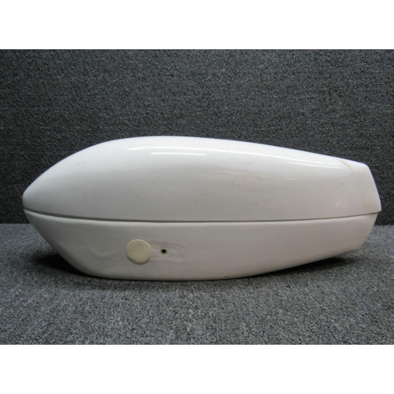 0541223-17 (USE: 0541223-39) Cessna 172 Wheel Pant Assembly LH (M22)