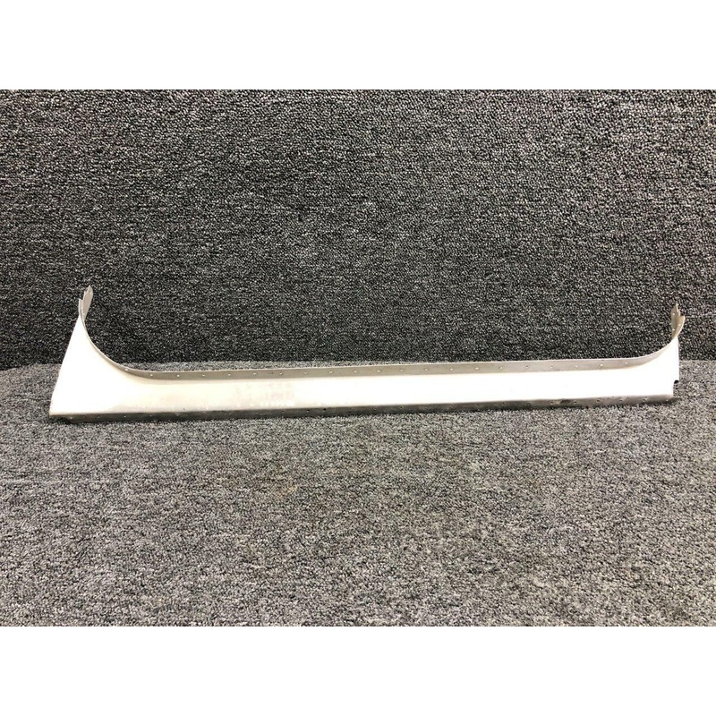 0511291-201 Cessna 172 Fuselage Lower Door Sill Support LH
