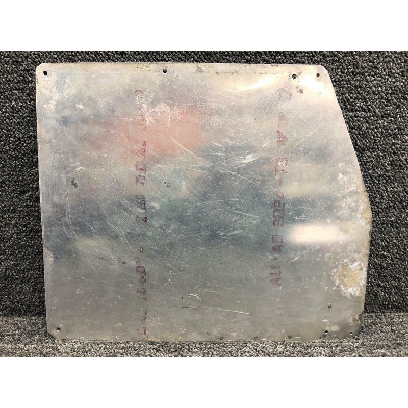 0511475-1 Cessna 172H Forward Kick Floor Plate LH