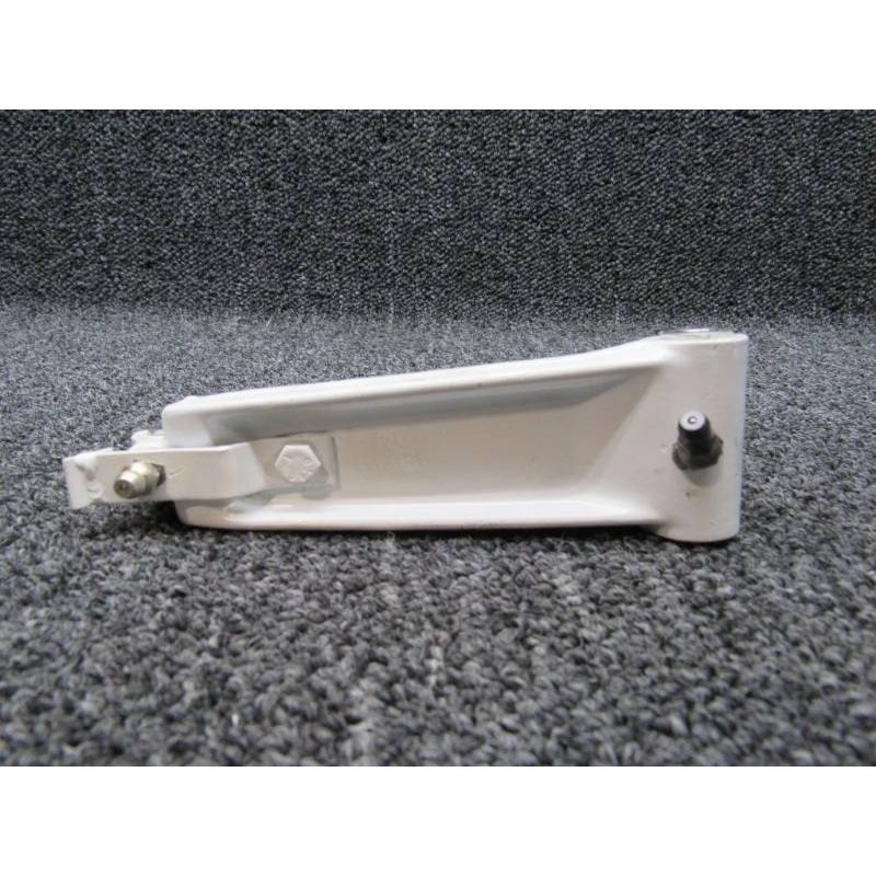 0543035-7 Cessna 210 Nose Gear Torque Link Lower has Magnaflux & 8130-3