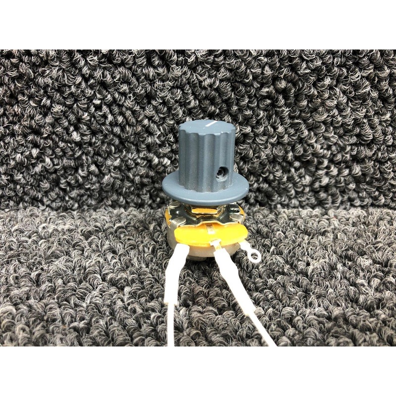S1904-5 Cessna T206H Avionics Dimming Light Switch
