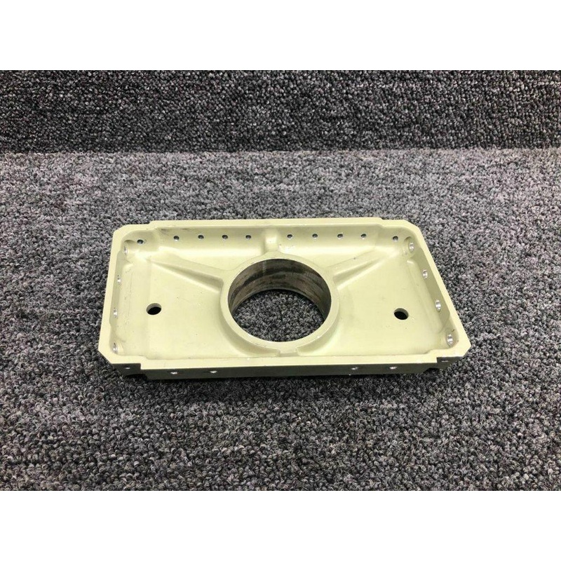 0541196-1  Cessna 172S Landing Gear Support Outboard LH