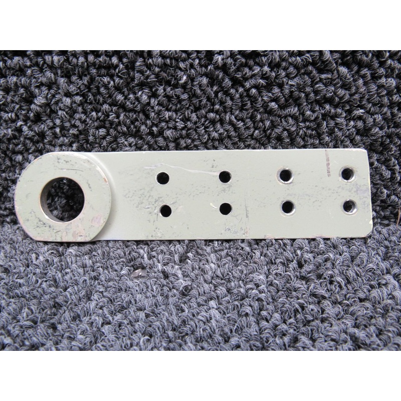 0422229-21 (USE: 0422229-23) Cessna T206H Fitting Rear Spar Attach Fwd LH