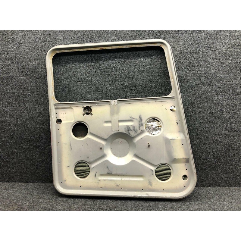 0511460-1 Cessna 172 Cabin Door Structure LH