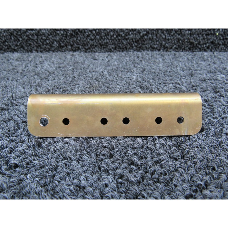 0513511-21 Cessna T206H Clip Assembly