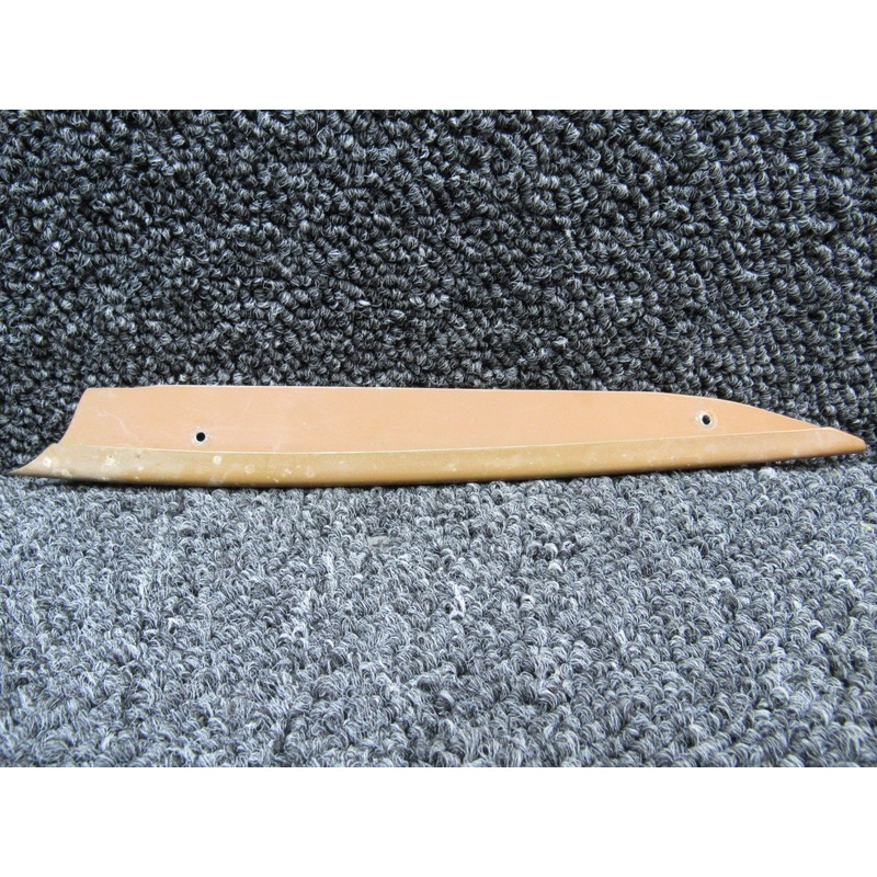 0700105-464 Cessna 185 Upholstery Channel RH (M22)
