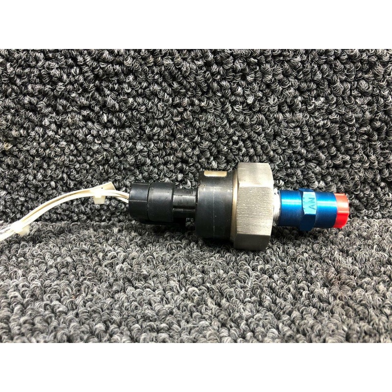 P165-30A-E4C Cessna T206H Manifold Pressure Transducer (Volts: 28)