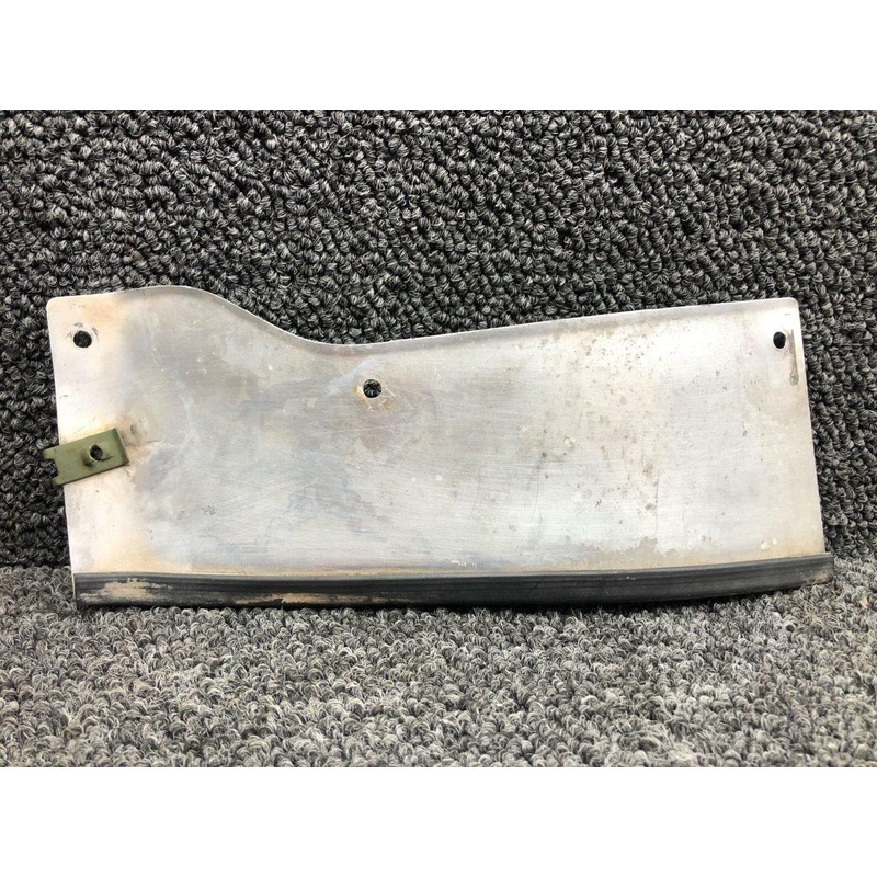 0520008-1 Cessna 175 Lower Rear Wing Fairing RH