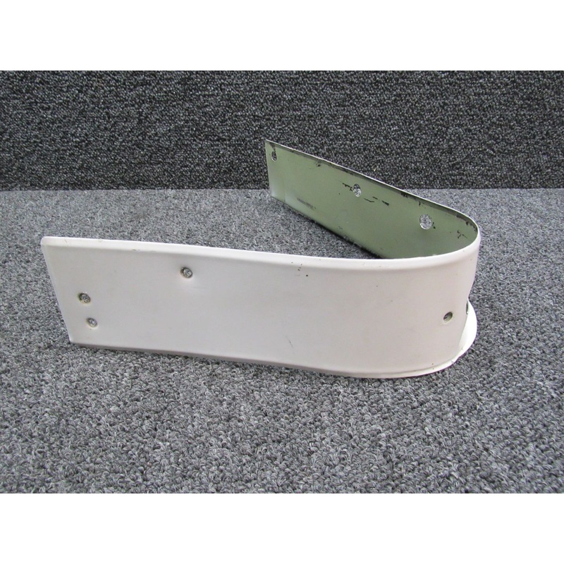 0520015-17 (ALT: 0520015-19) Cessna 172S Fillet Assembly LH