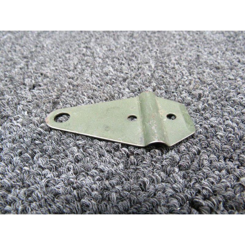 0650117 Cessna L-19 / 305 Bracket Cable Clamp (NEW OLD STOCK) (SA)