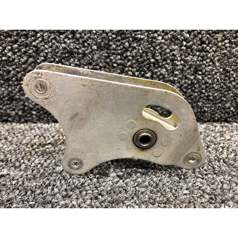 0422162 Cessna 170 Aileron Bellcrank Assembly LH