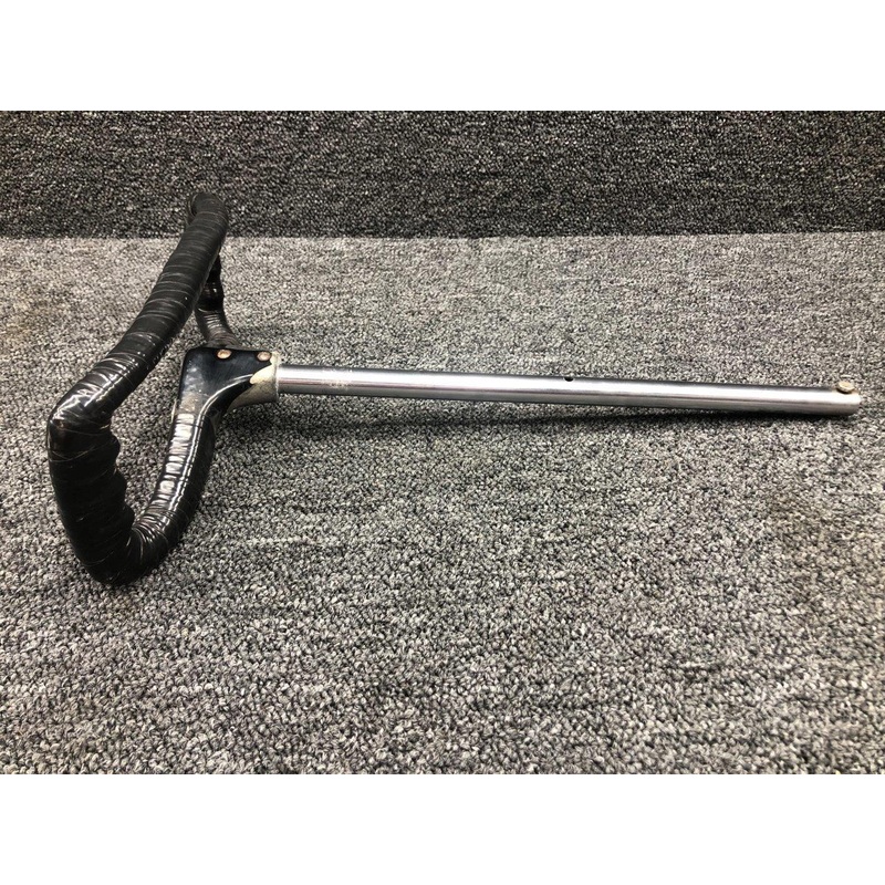 0513166-7 / 0413213-10 Cessna 172F Control Wheel & Tube (L: 15-1/4, D: 0.745)