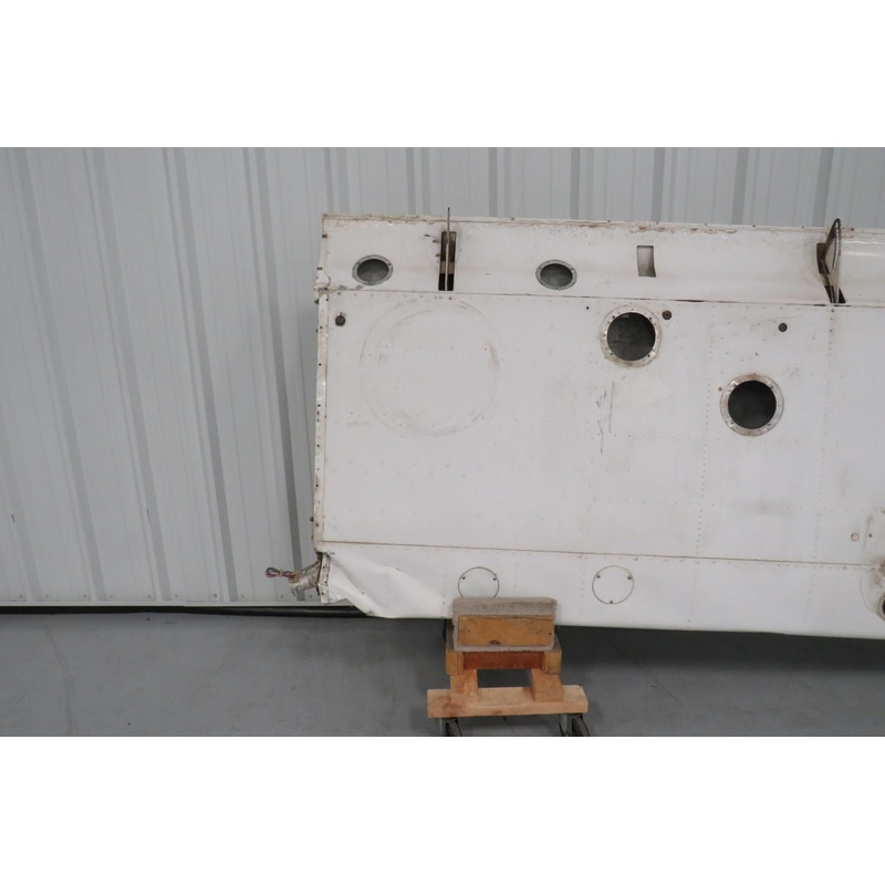 0523011-58 Cessna 172N RH Wing Assembly