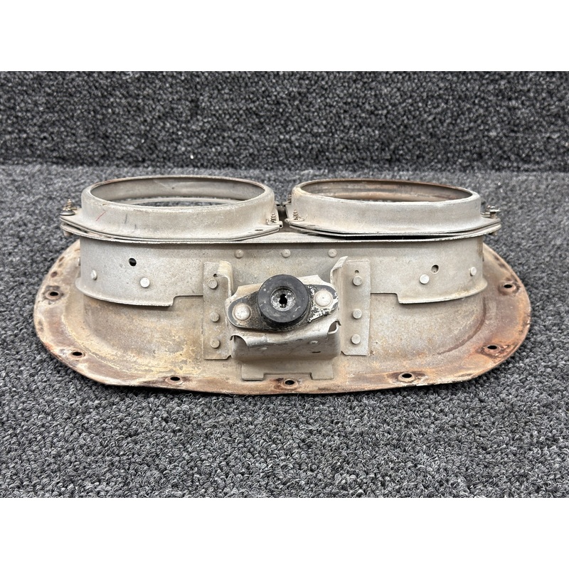 0552139-1 Cessna 172M Dual Landing Light Support