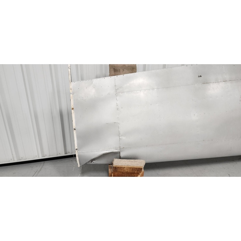 0523005-200 (WEU: 0523005-214) Cessna 172F Wing Structure Assembly RH