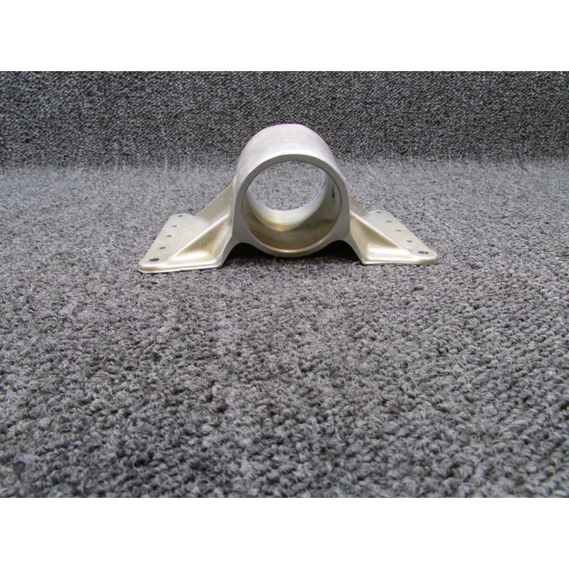 0543013-1 (Cast: 0543013-497) Cessna 172I Nose Gear Upper Fitting