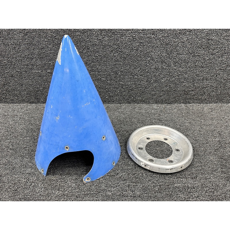 0550236-8, 0550321-4 Cessna 172I Propeller Spinner with Forward Bulkhead
