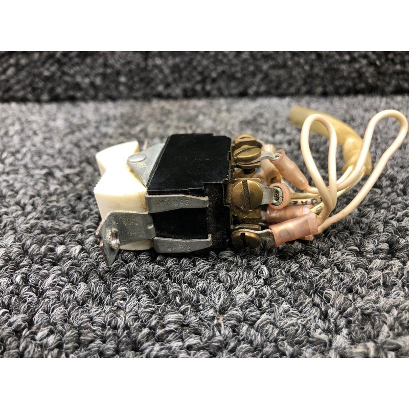 S1238-2-1 Cessna 421C Rocker Switch Assembly