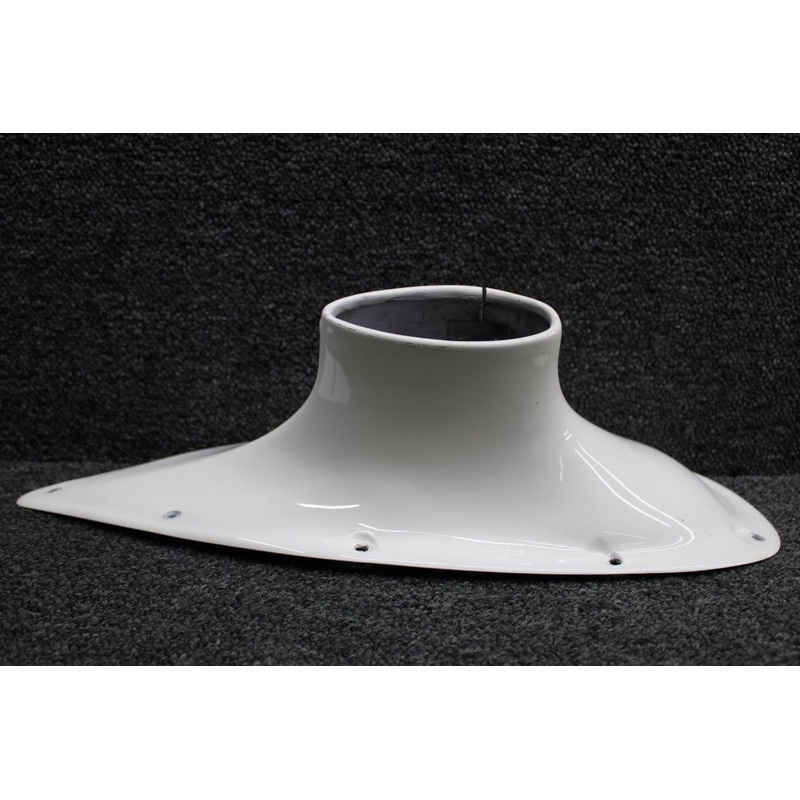 0541224-2 (ALT: 28-08-RBC) Cessna 172R Texas Aeroplastics Brake Fairing RH