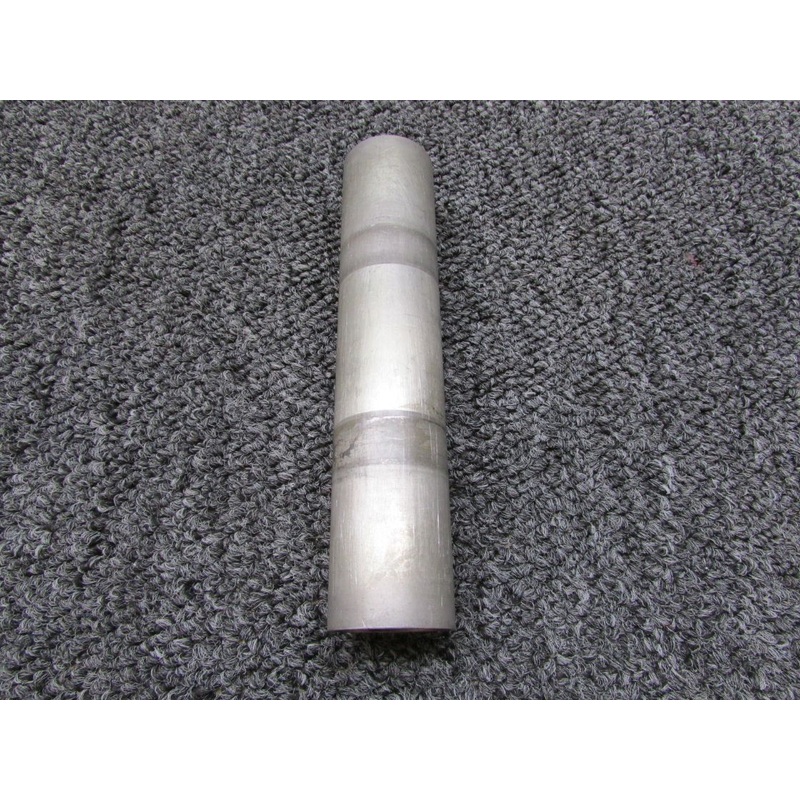 0543003-0, 0543037-1 Cessna 182 Nose Gear Axle Tube has Spacer and Ferrule