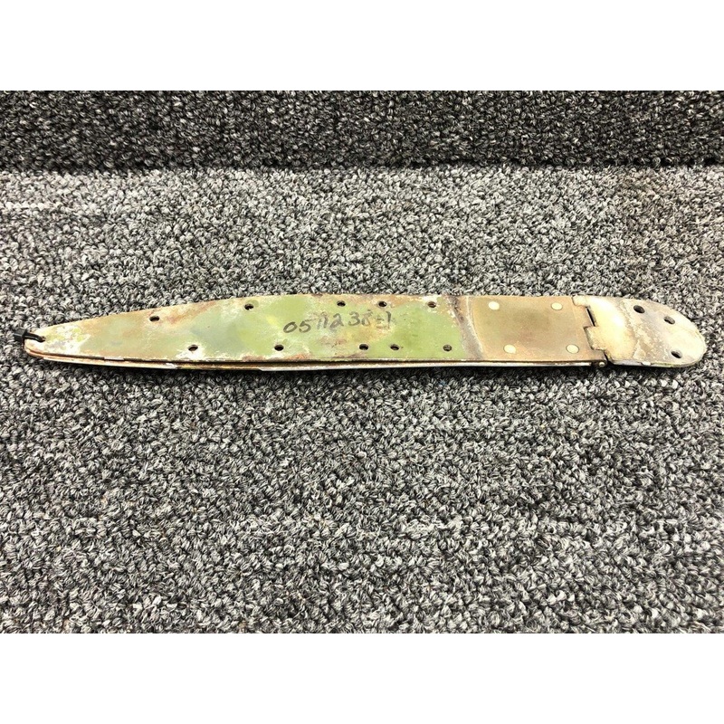 0511280-1 / 0511237-1 Cessna 172F Cabin Door Hinge Upper Assembly LH (Colored)