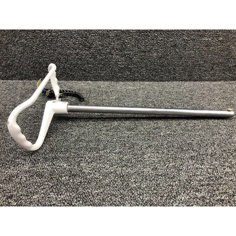 0513127 Cessna 172 Control Wheel Assembly RH (Length: 16.5, D: 0.745)