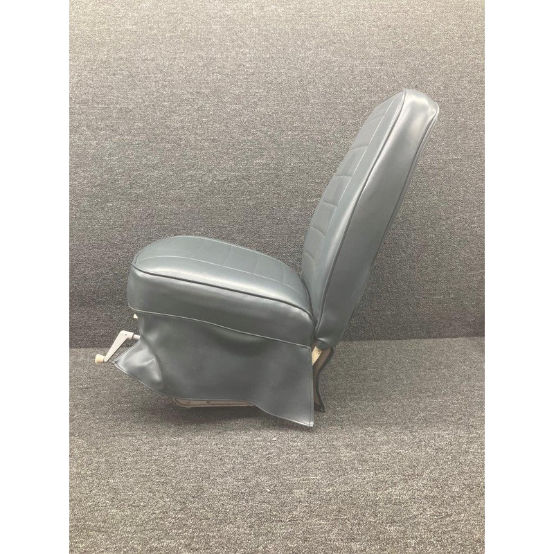 0515001-23 Cessna 172L Pilot Infinite Adjust Seat Assembly (Rails: 11)