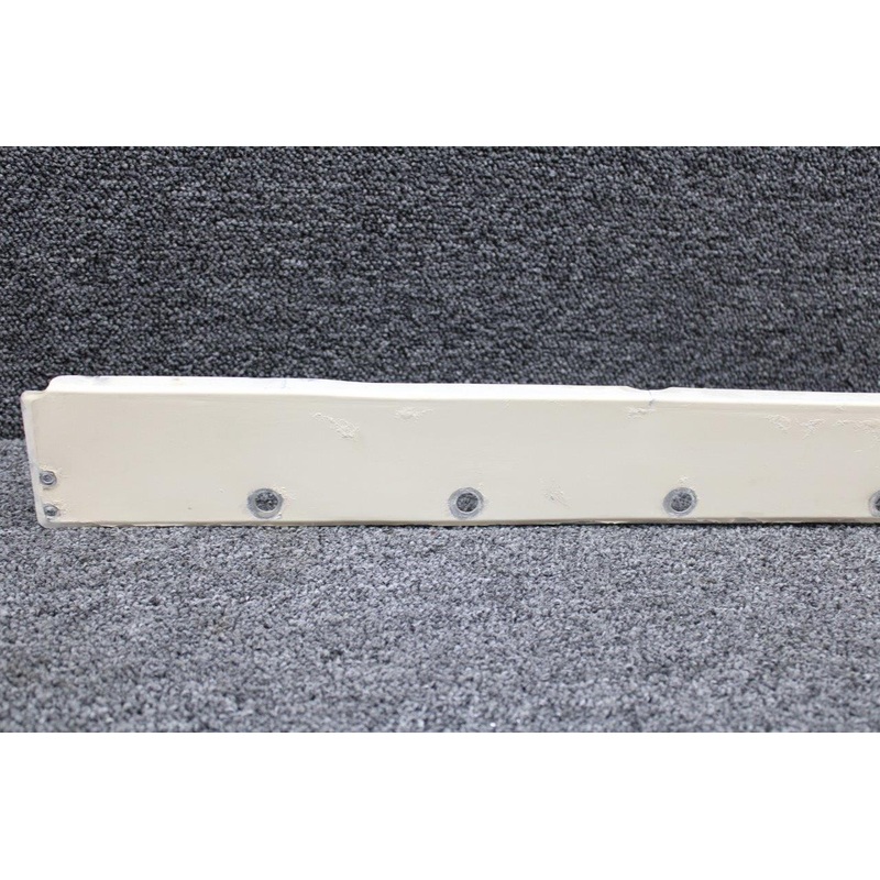 0520005-12 Cessna 172L Wing Fairing Assembly LH