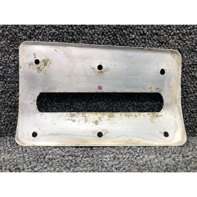 0511071-1 Cessna 172 Main Gear Fillet Plate LH