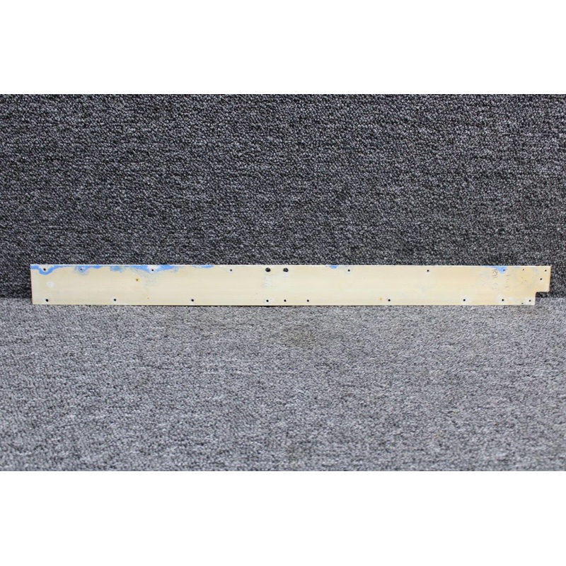 0511243-7 (Use: 0511243-4) Cessna 172M Seat Rail Inboard RH