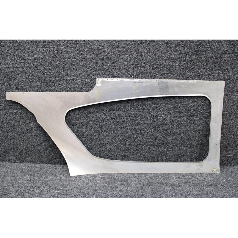 0512100-12 Cessna 172 Window Skin AFT RH (NEW OLD STOCK) (SA)
