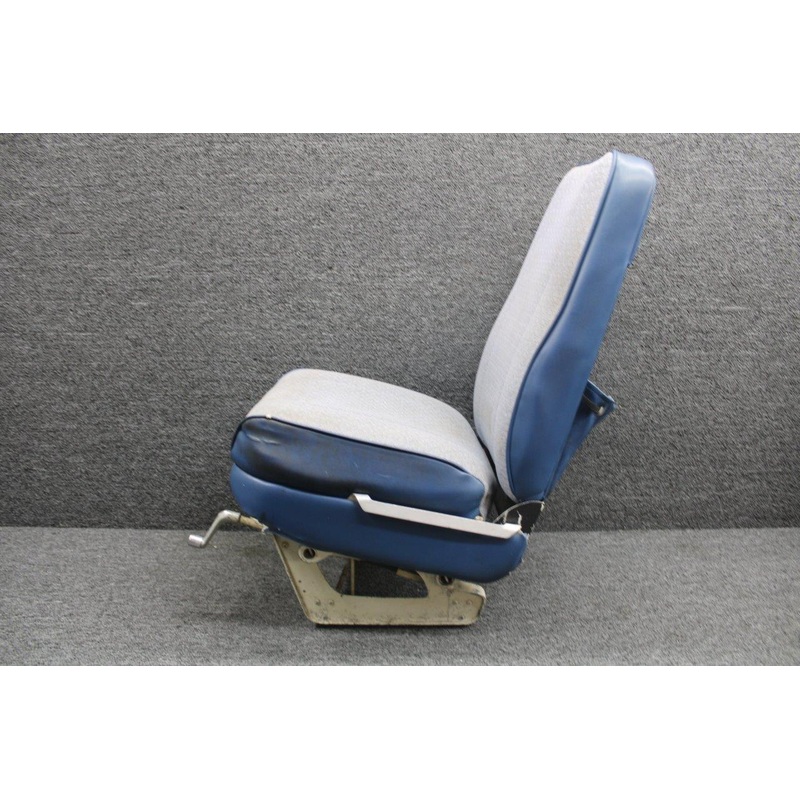 0514105-1 Cessna 172M Infinite Adjust Pilot Seat Assembly (Rails: 11)