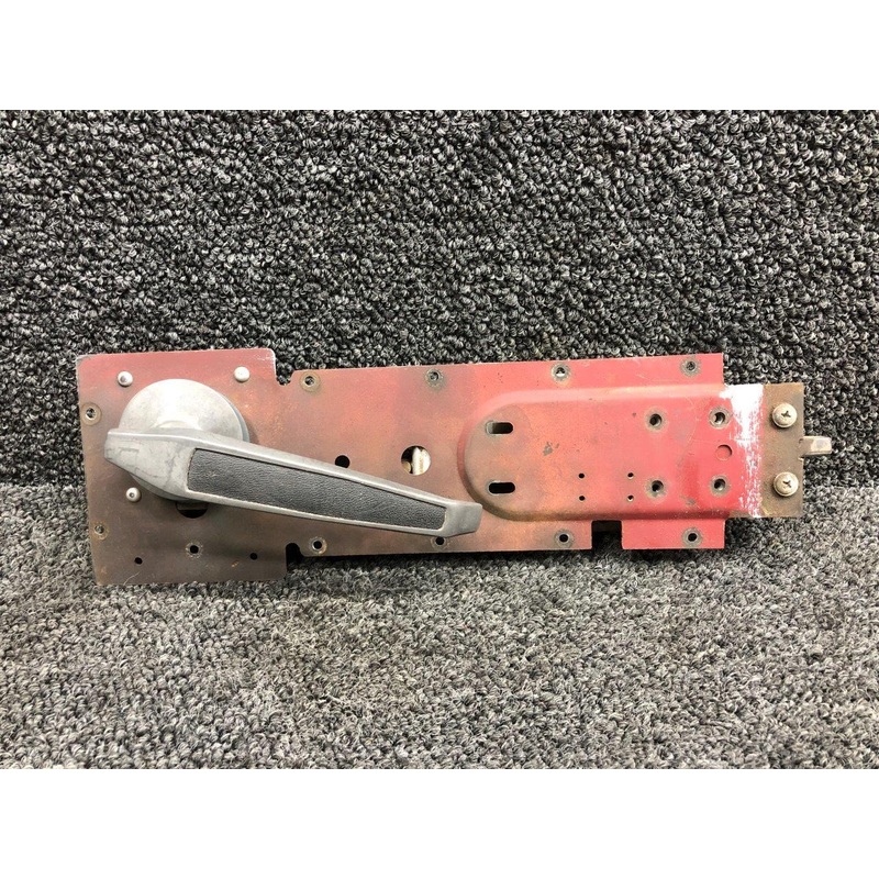0511256-2 Cessna 172K Cabin Door Latch Assy RH