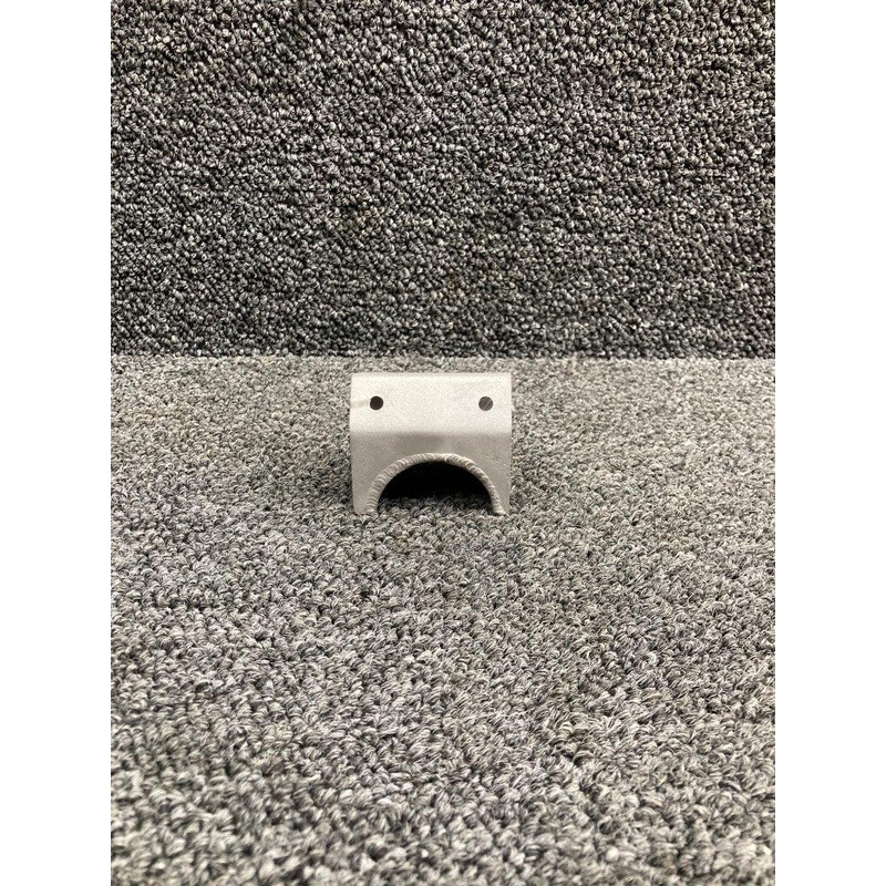 0541197-2 (Use: 0541212-2) Cessna 172L Step Bracket Assembly RH